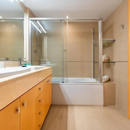 Ceres Luxury